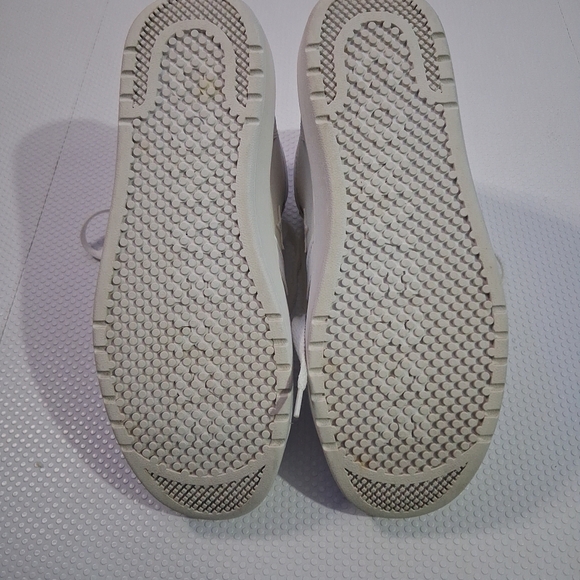 Converse White High-Top Sneakers - Picture 4 of 8